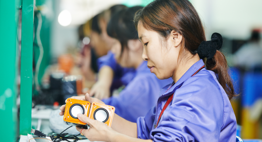 How To Use Analytics To Uphold Human Rights and Labor Standards